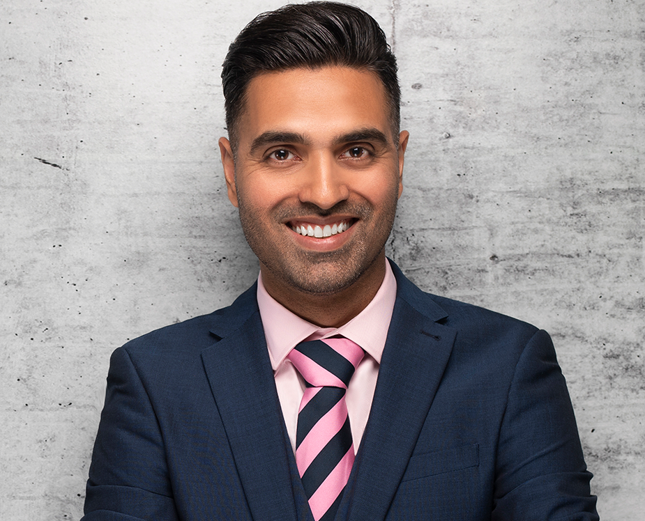 میلاد کامکار – Mortgage Broker