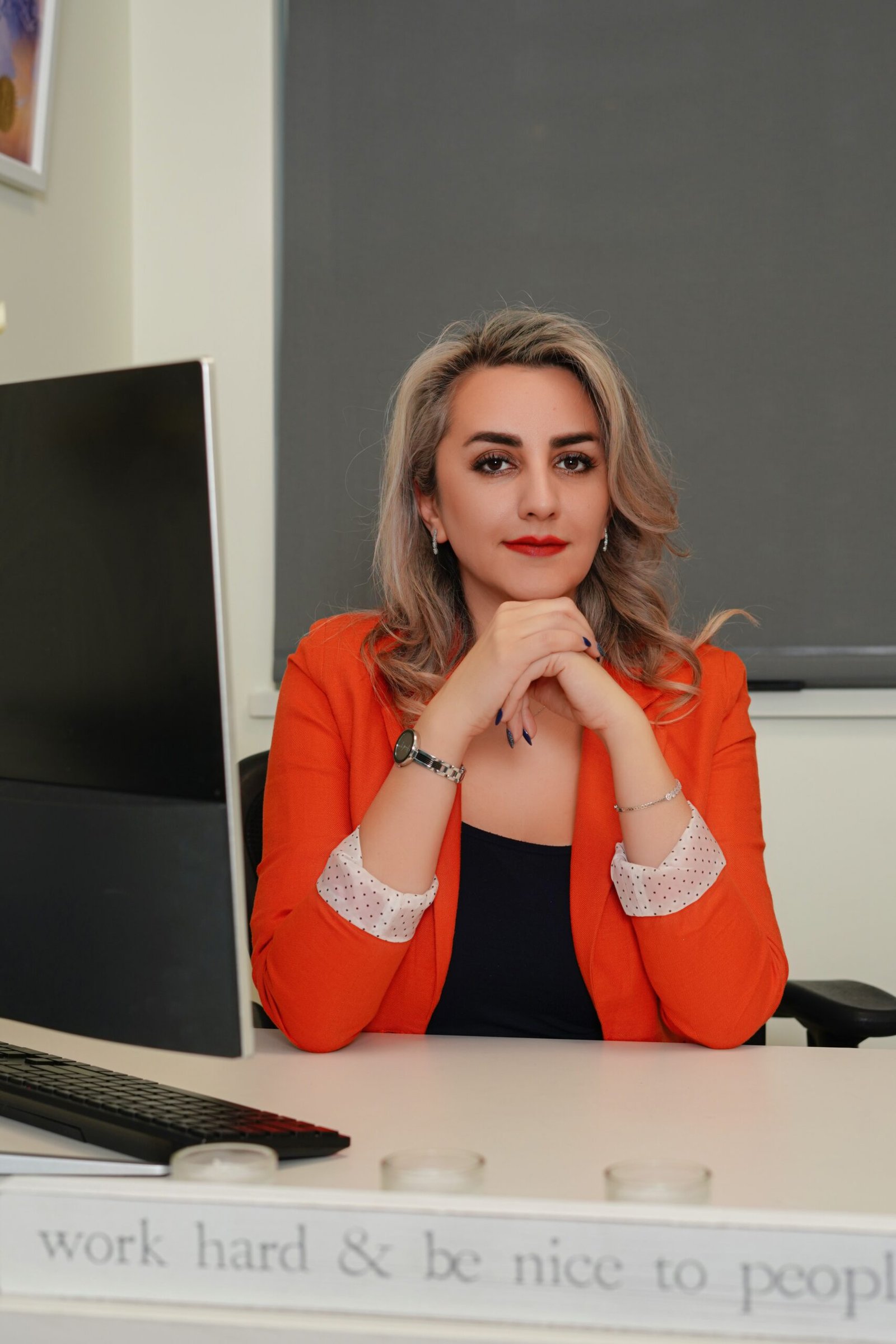 ژیلا زمانیان- مشاور مهاجرت